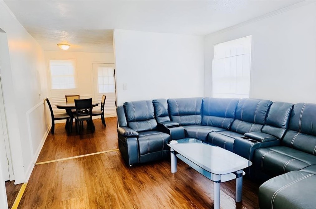 707 Casplan St, Atlanta, GA 30310-4721