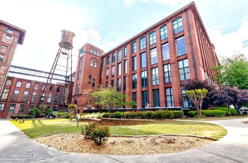 170 Boulevard, Atlanta GA  30312-2325 exterior