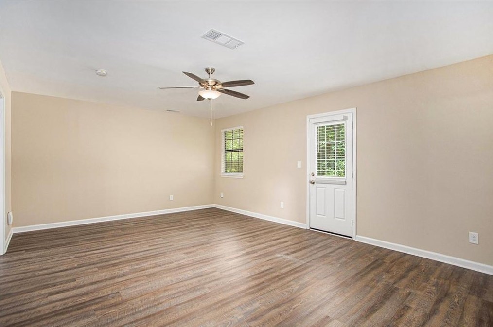 4024 Big Valley Trl, Stone Mountain, GA 30083-5711