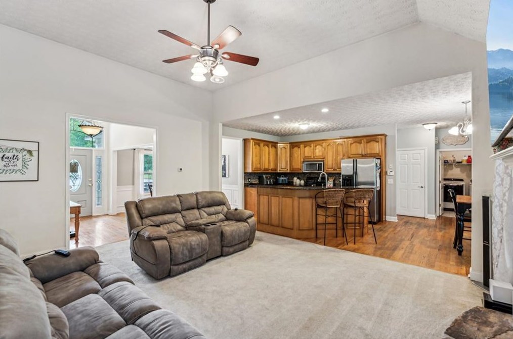 4140 Ponderosa Ln, Gainesville GA 30506-7300 exterior