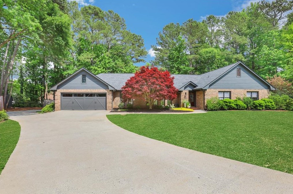 5140 Amsterdam Ct, Lilburn, GA 30047-5197