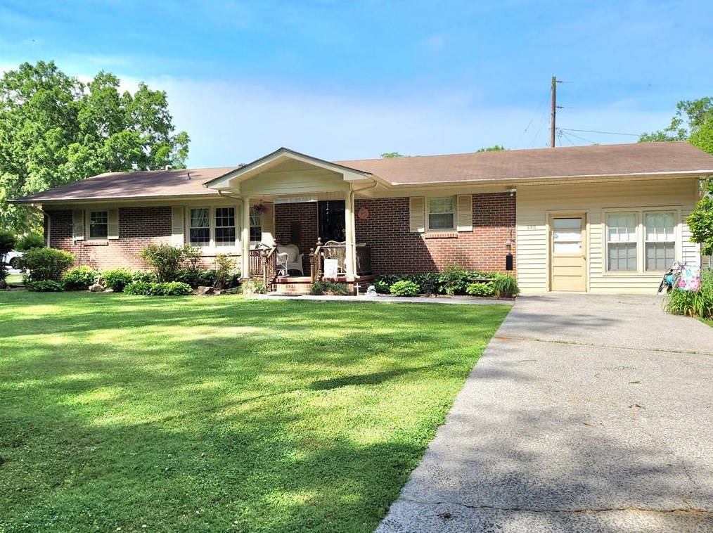 680 Ave F Ne, Rome, GA 30161
