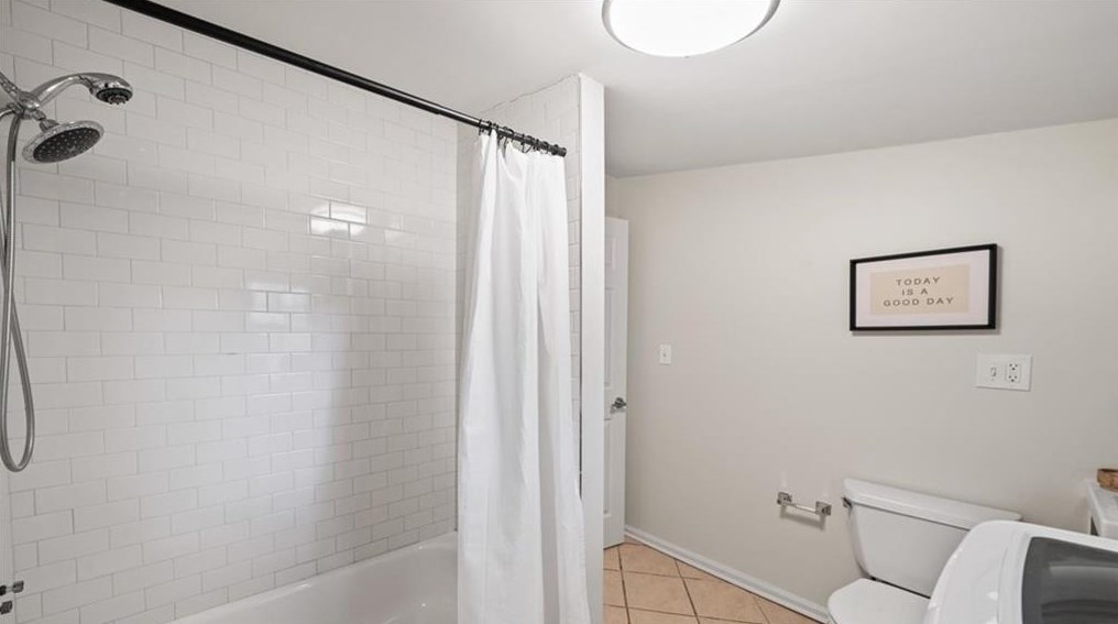 1066 Briar Vista Ter, Atlanta GA 30324-4601 exterior