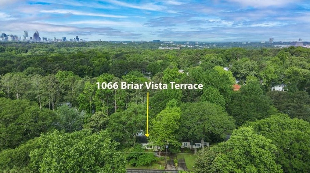 1066 Briar Vista Ter, Atlanta GA 30324-4601 exterior