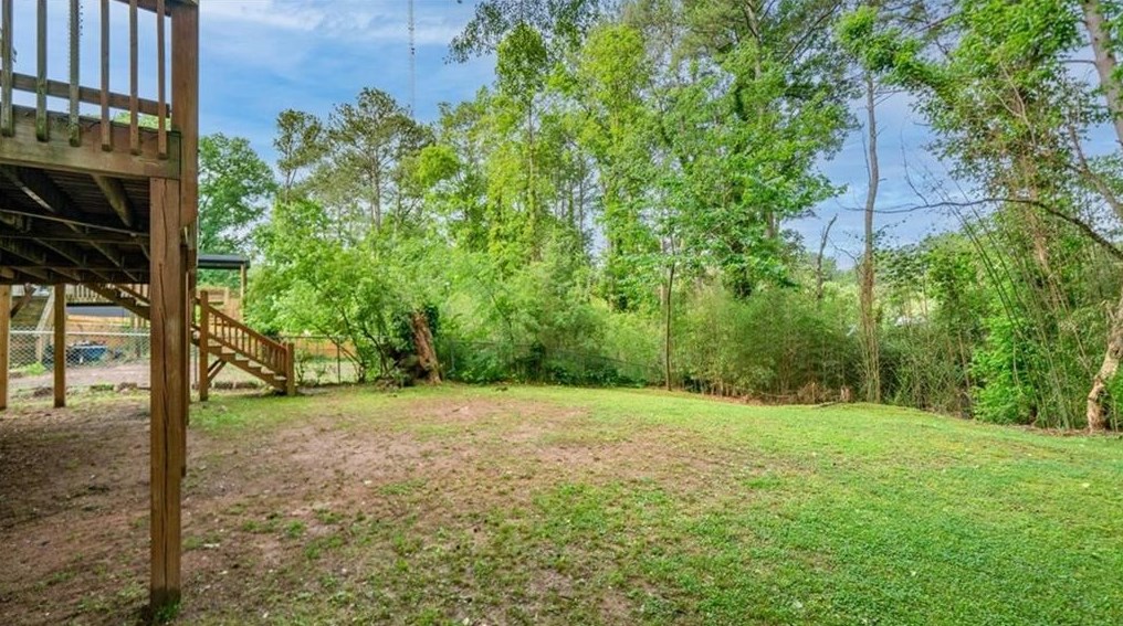 1066 Briar Vista Ter, Atlanta GA 30324-4601 exterior