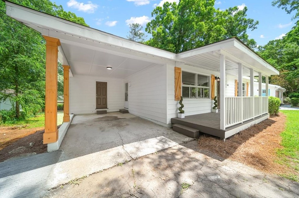 2805 Old Concord Rd, Smyrna GA  30082-2044 exterior