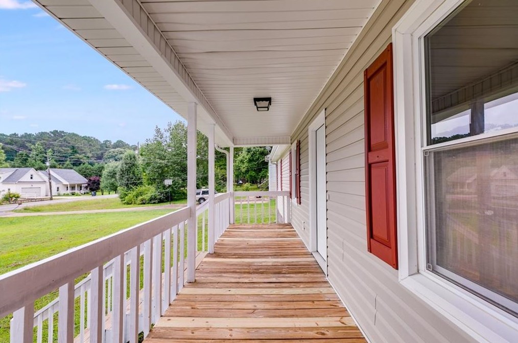 784 Marshall Fuller Rd, Dallas, GA 30157-6165