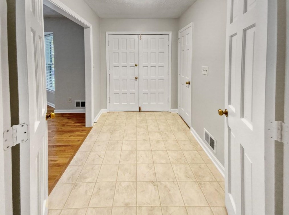 4619 Brunning Ct, Atlanta GA 30338-3119 exterior