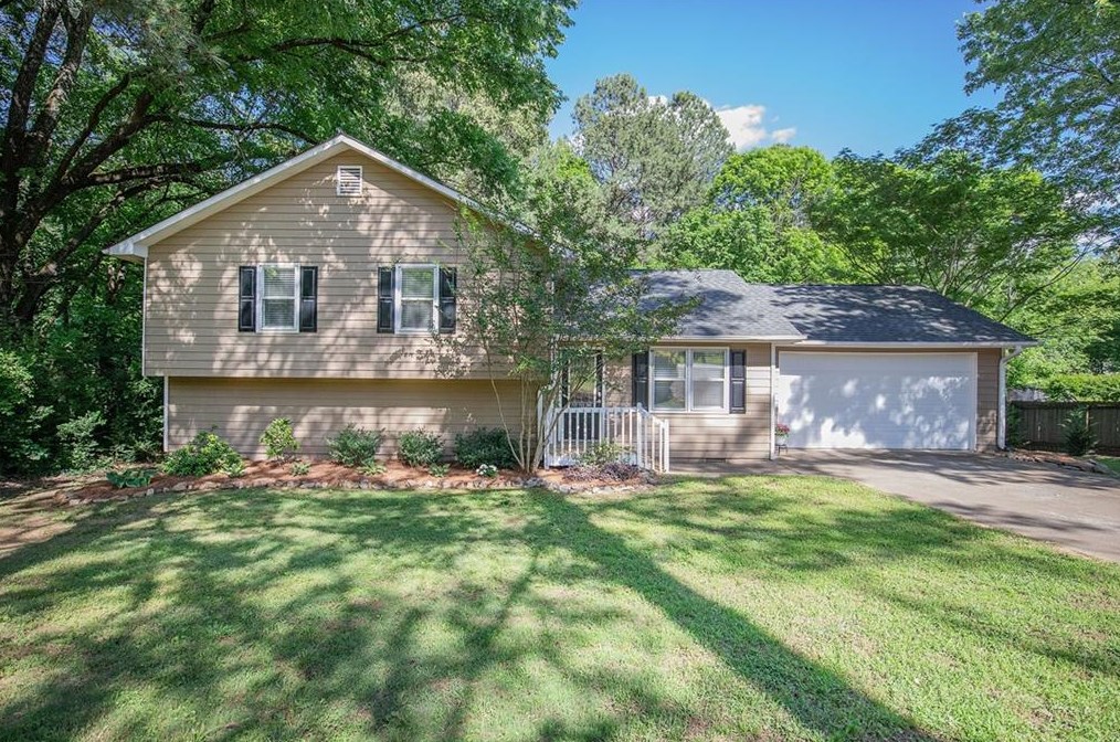 558 Peeples Valley Rd, Euharlee, GA 30121-5078