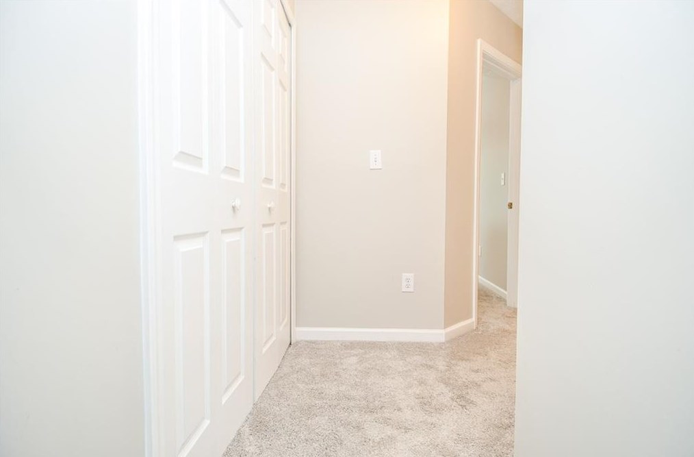 2305 Ashton Dr, Roswell GA  30076-4233 exterior