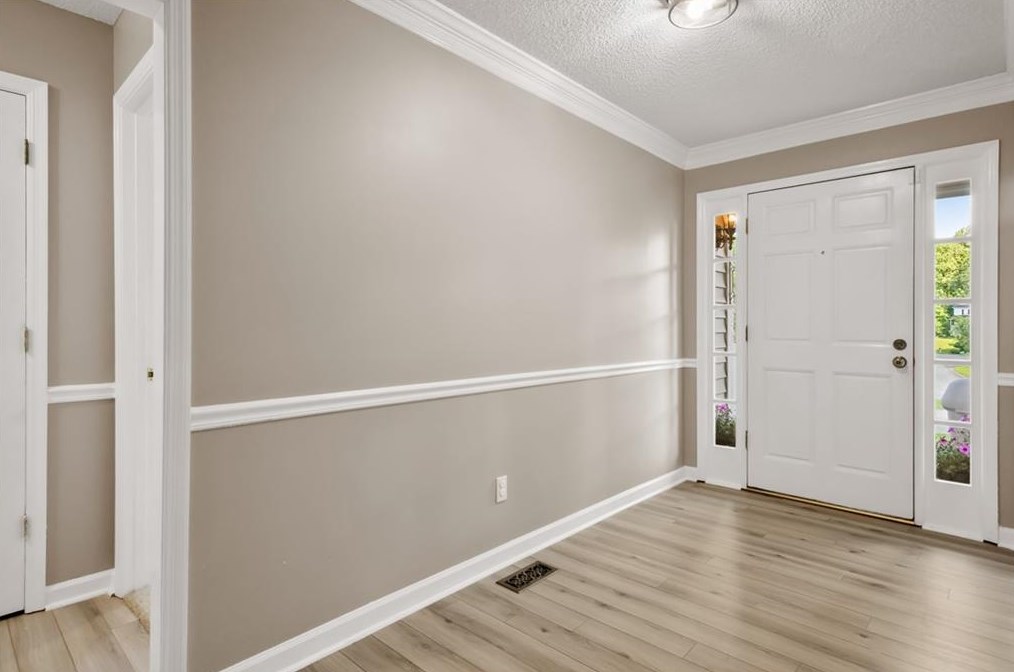 2600 White Petal Ct, Holly Springs, GA 30115-8207