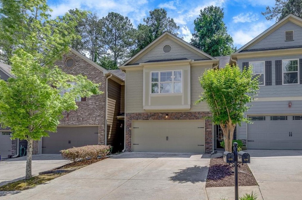 175 Sunset Ln, Holly Springs, GA 30189