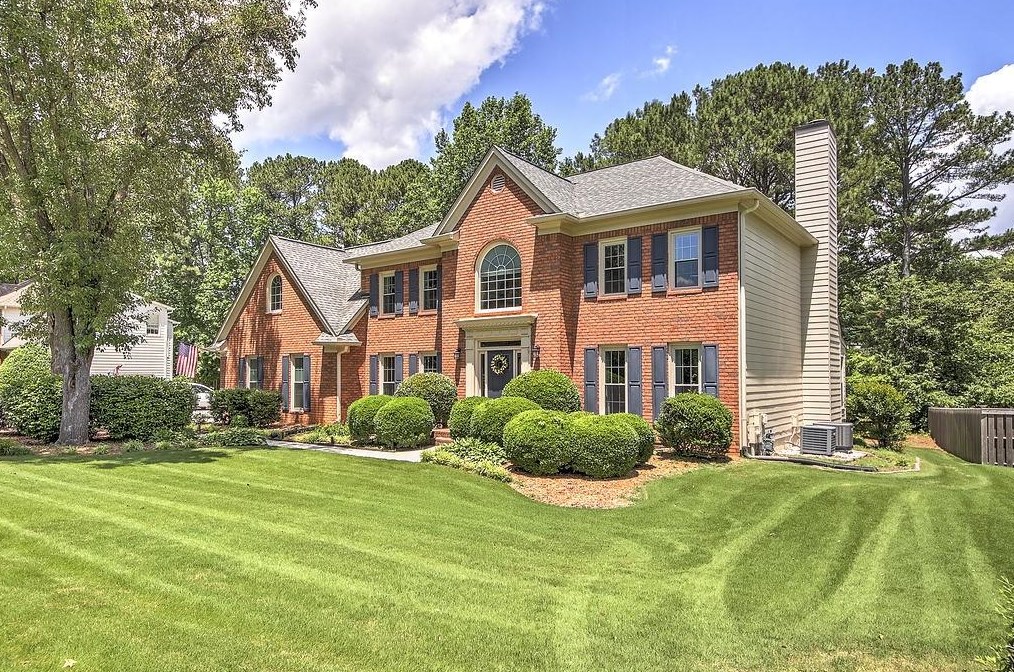 2030 Milfield Cir, Lithonia, GA 30078-2081