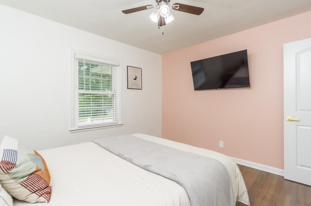 2125 Seavey Dr, Decatur GA 30032-5531 exterior