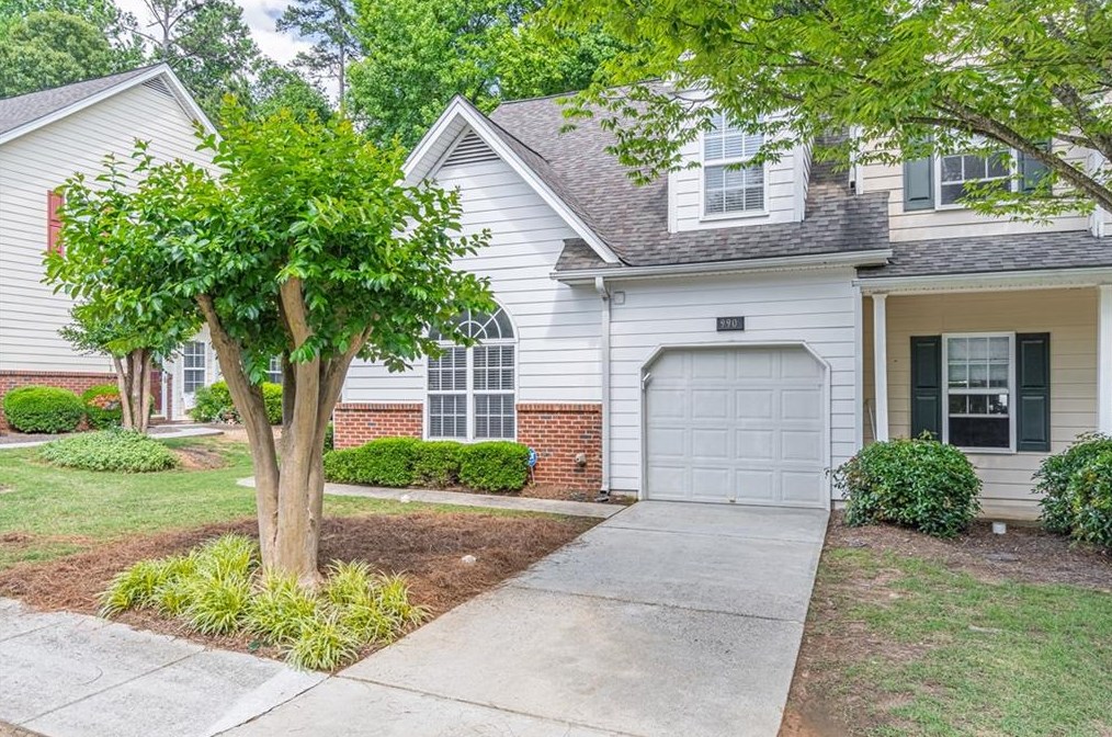 990 Pike Forest Dr, Lawrenceville, GA 30045-9797