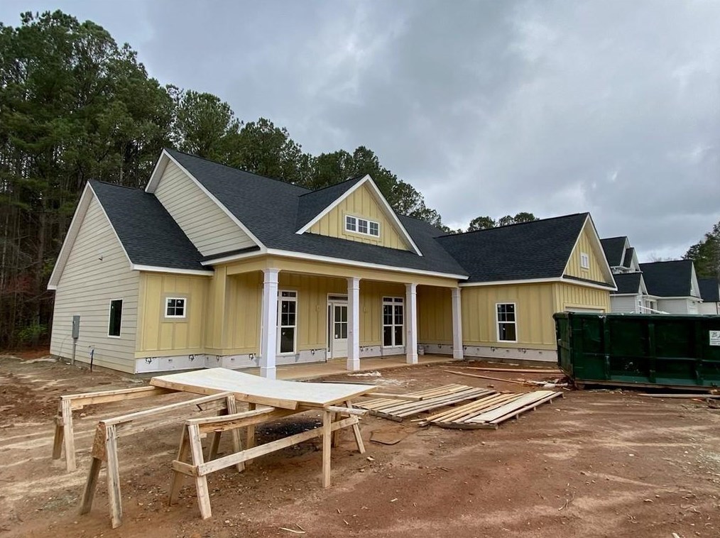 912 Pool Rd, Hiram, GA 30141-3948