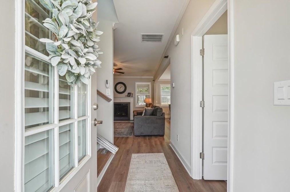 2752 Limestone Creek Dr, Gainesville, GA 30501-7434