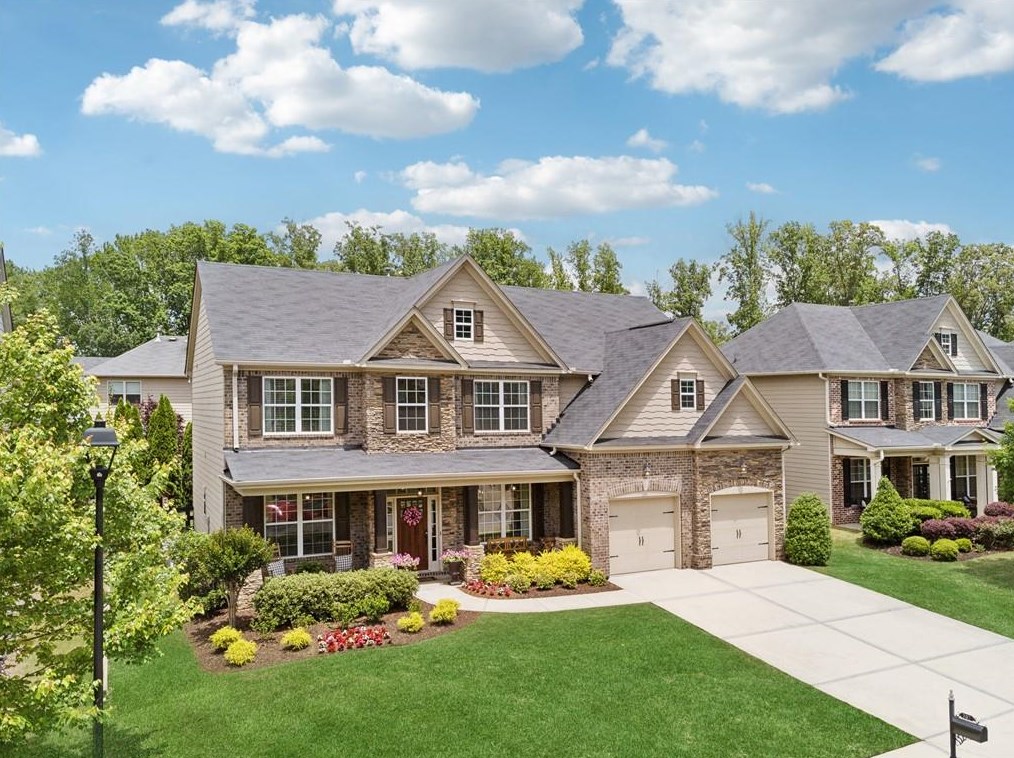 207 Lakestone Pkwy, Holly Springs, GA 30188