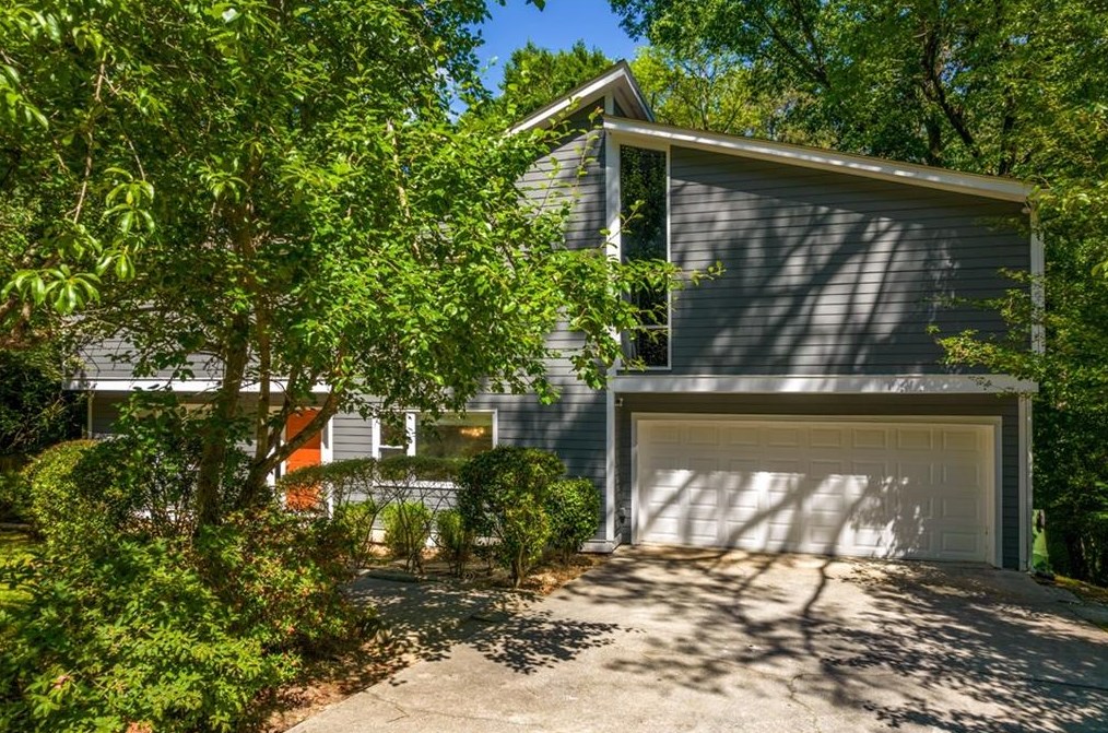 2720 Margaret Mitchell Dr, Atlanta, GA 30327-1841