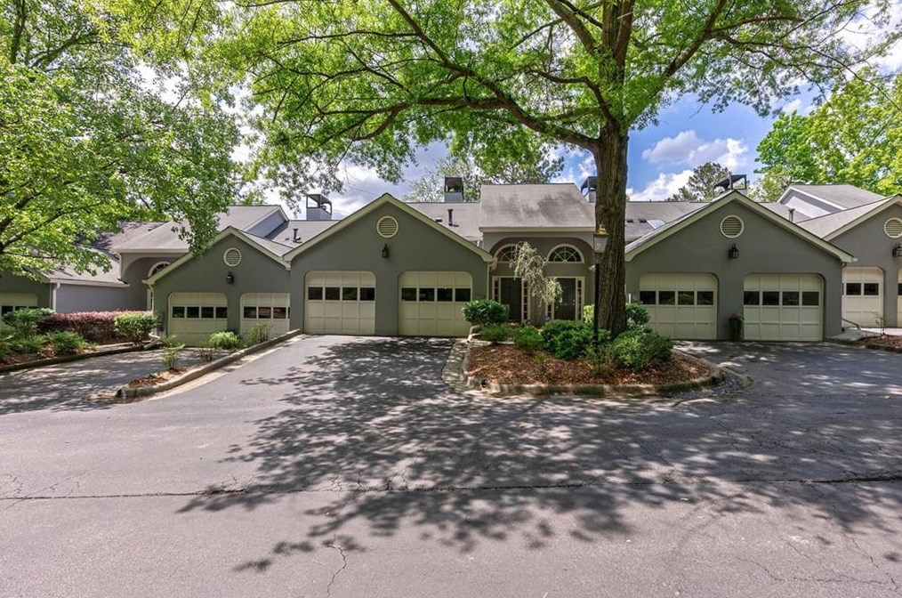 3778 Ashford Lake Ct, Atlanta, GA 30319-1861