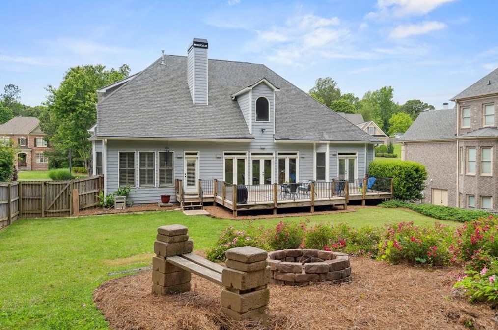 656 Chestatee Creek Dr, Acworth GA  30101-3599 exterior