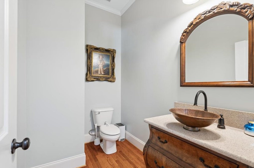 656 Chestatee Creek Dr, Acworth GA  30101-3599 exterior
