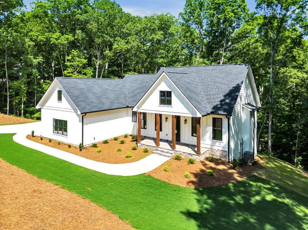 283 Overlook Trl, Dallas, GA 30132-1493