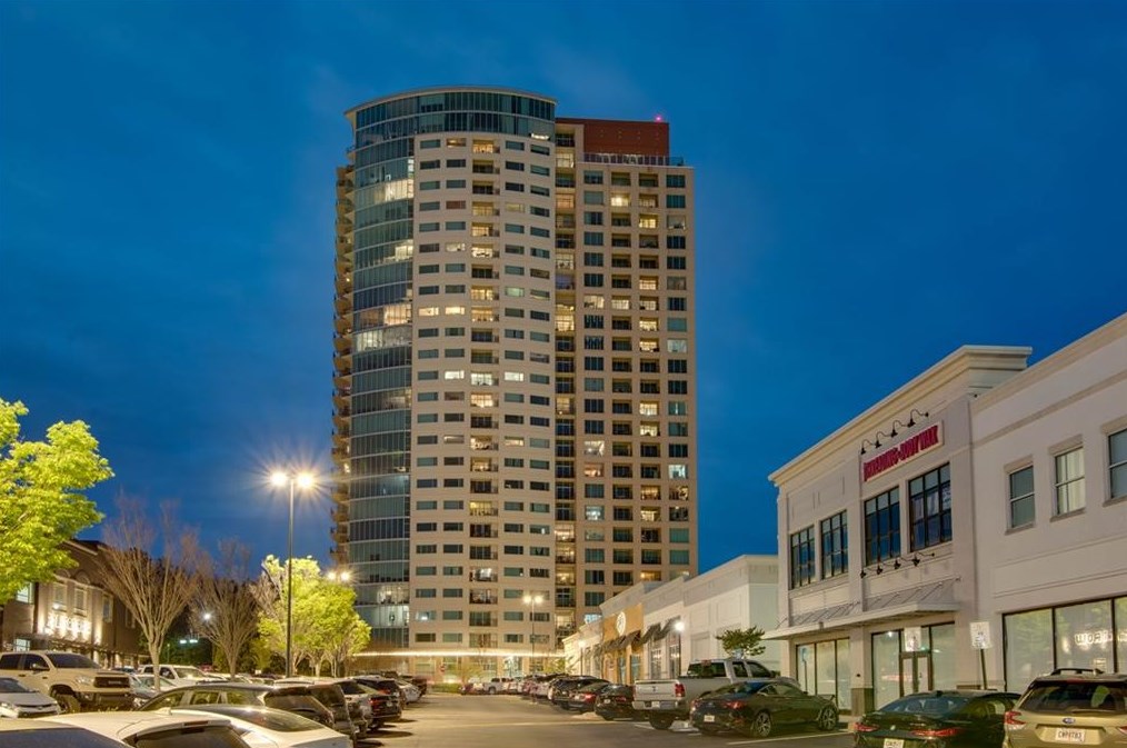 4561 Olde Perimeter Way, Atlanta GA 30346-1226 exterior