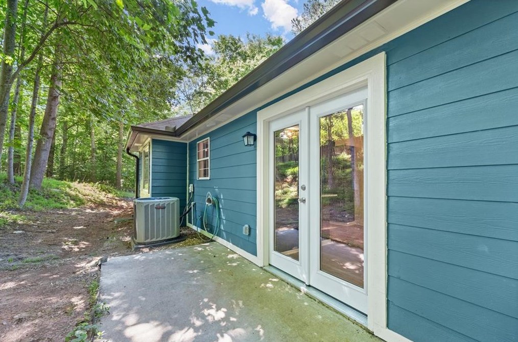 3208 Navajo Cir, Gainesville GA 30501-7562 exterior