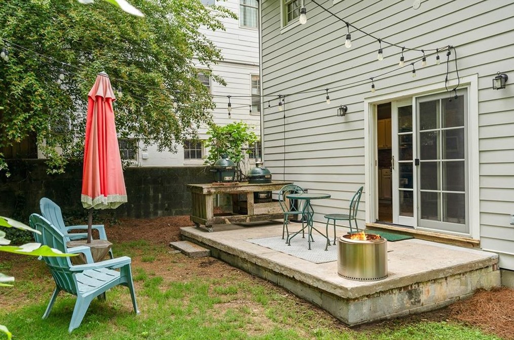 278 Eureka Dr, Atlanta GA  30305-4215 exterior