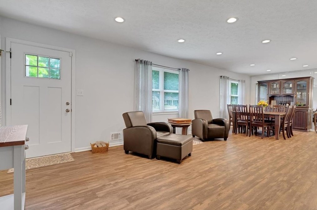 4117 Antler Trl, Smyrna GA  30082-3901 exterior