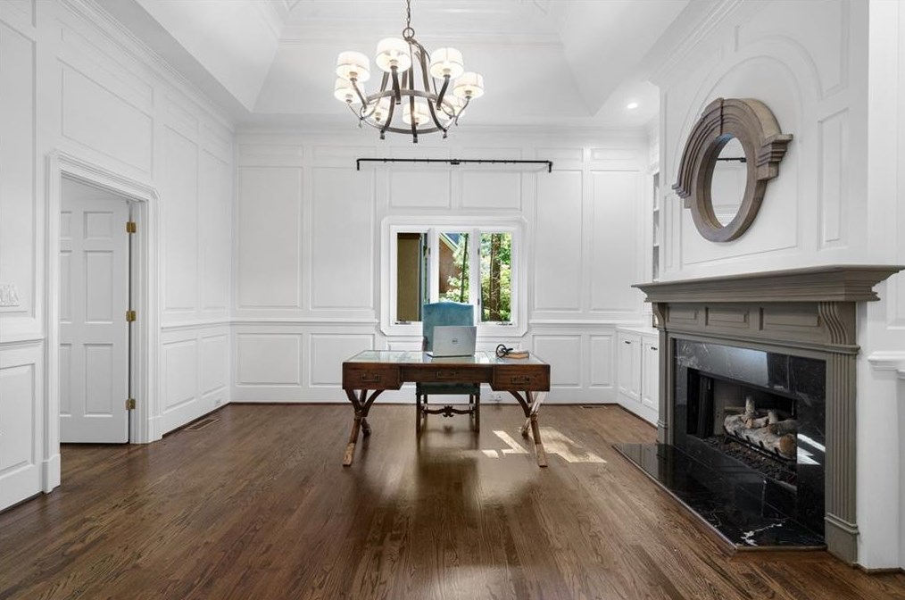 820 Malvern Hl, Alpharetta GA 30022-6227 exterior