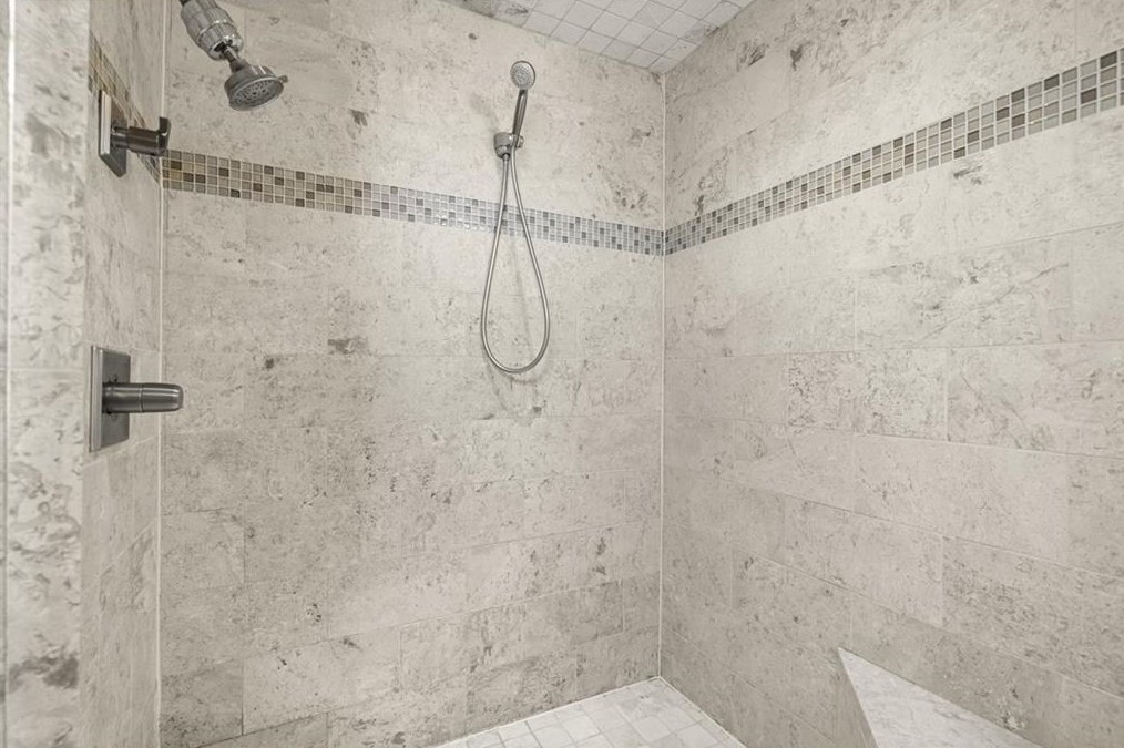 820 Malvern Hl, Alpharetta GA 30022-6227 exterior