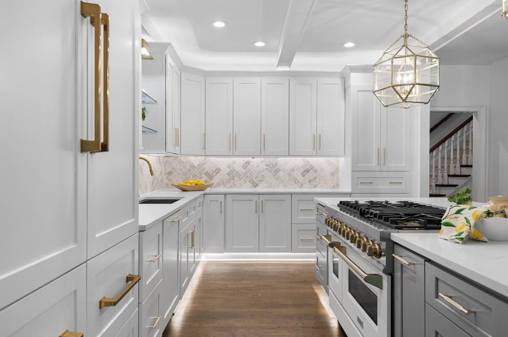 820 Malvern Hl, Alpharetta GA 30022-6227 exterior