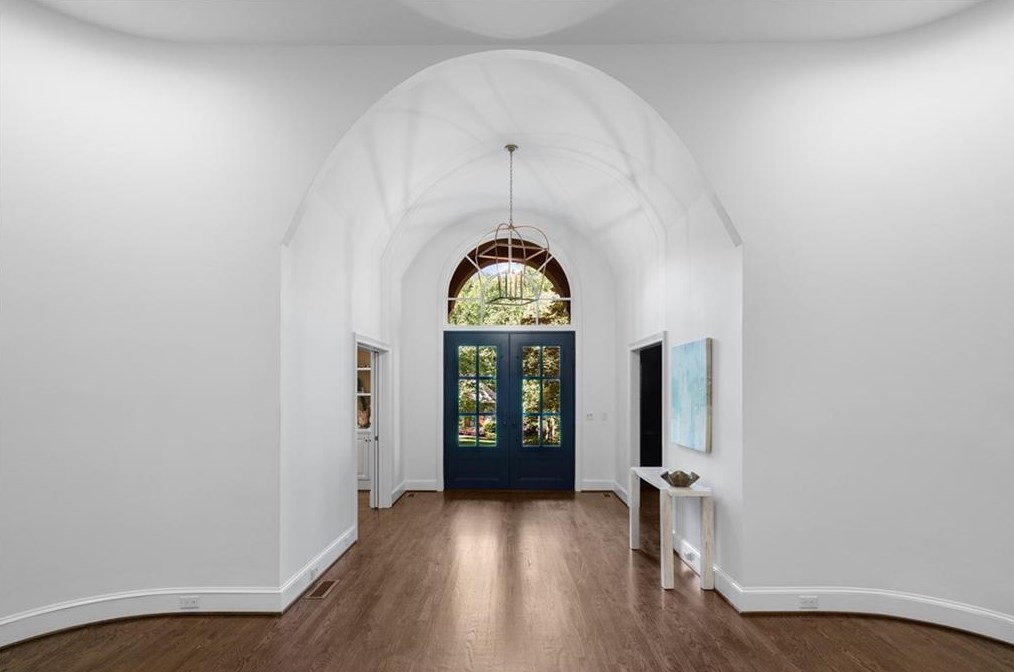 820 Malvern Hl, Alpharetta GA 30022-6227 exterior