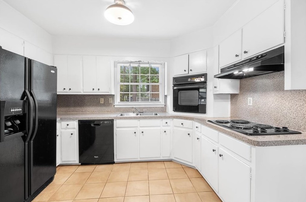 2928 Crabapple Cir, Decatur GA  30034-4513 exterior