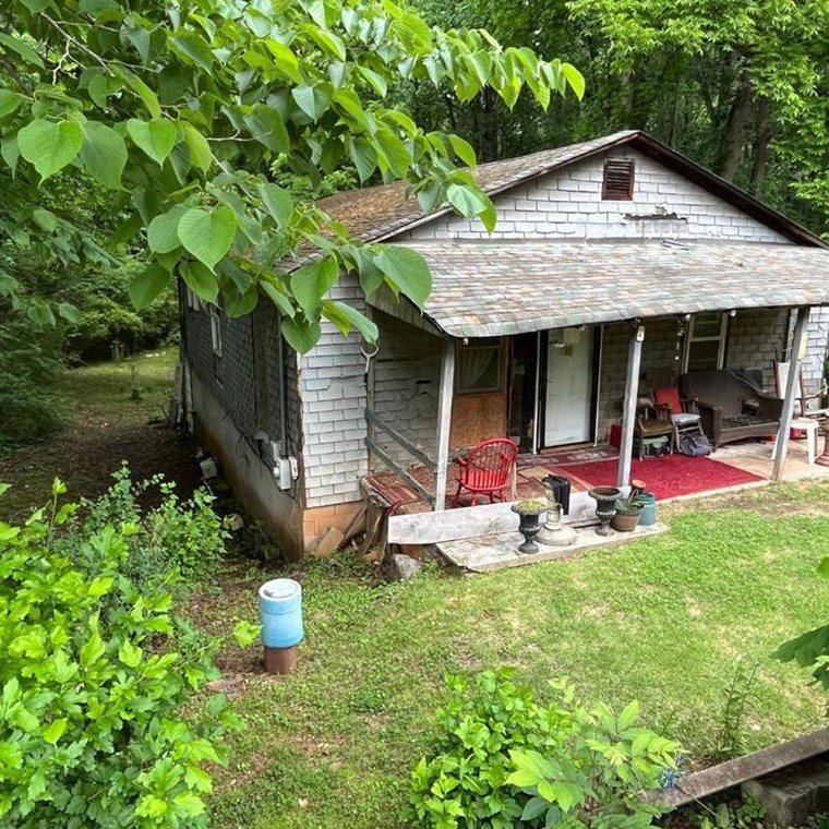 526 Myrtle St, Villa Rica, GA 30180