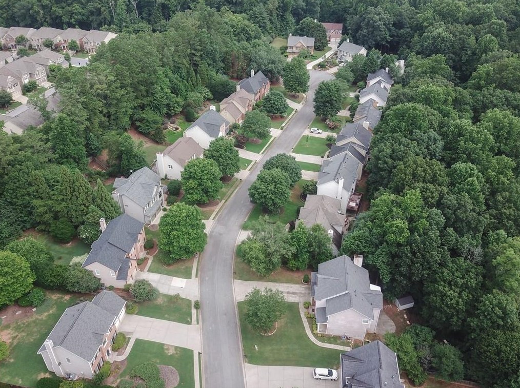 755 Sheridan Ridge Ct, Alpharetta GA 30022-2404 exterior