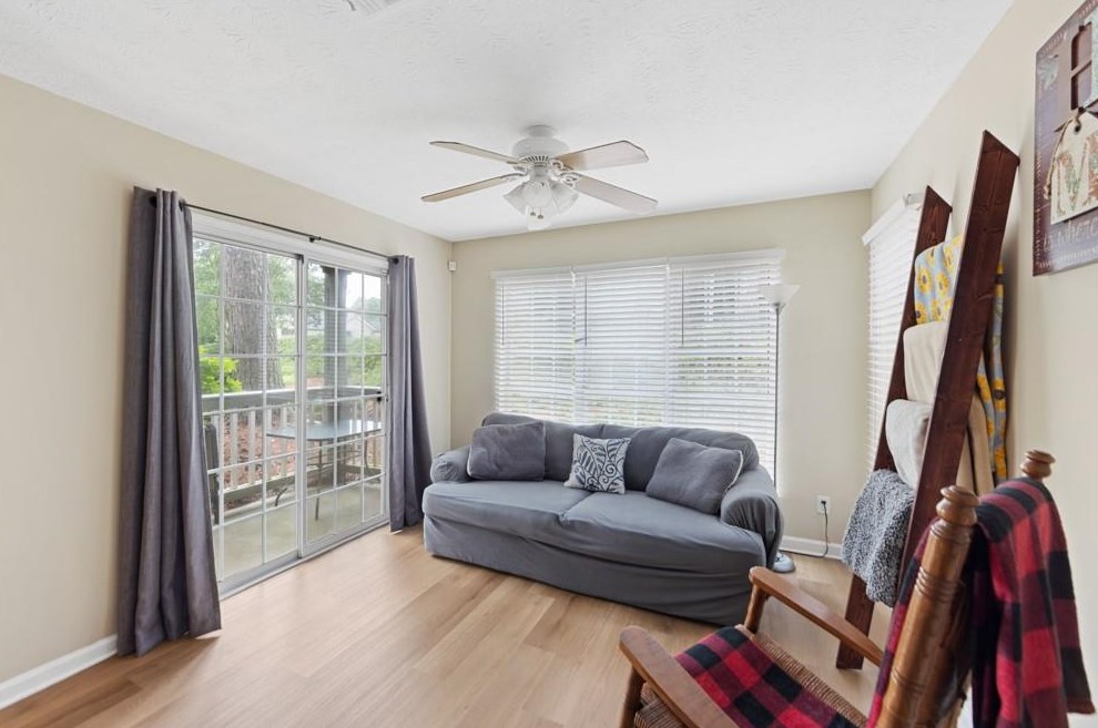 703 Ml Pond Dr, Smyrna GA 30082-3829 exterior