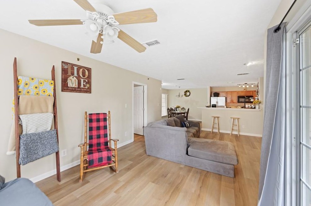 703 Ml Pond Dr, Smyrna GA 30082-3829 exterior