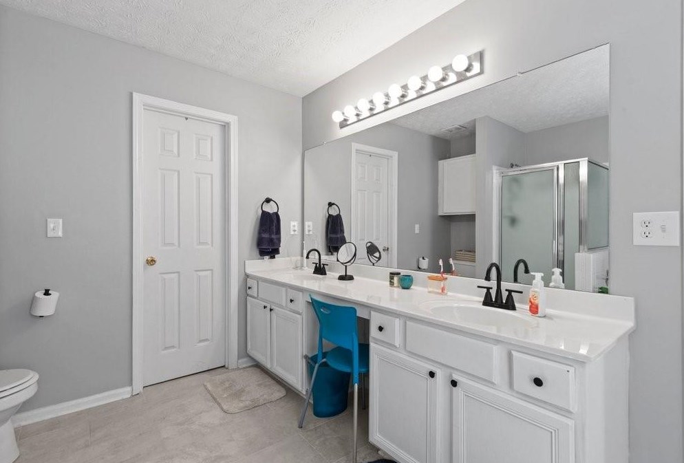 1108 Vintage Pointe Dr, Lawrenceville GA 30044-3276 exterior