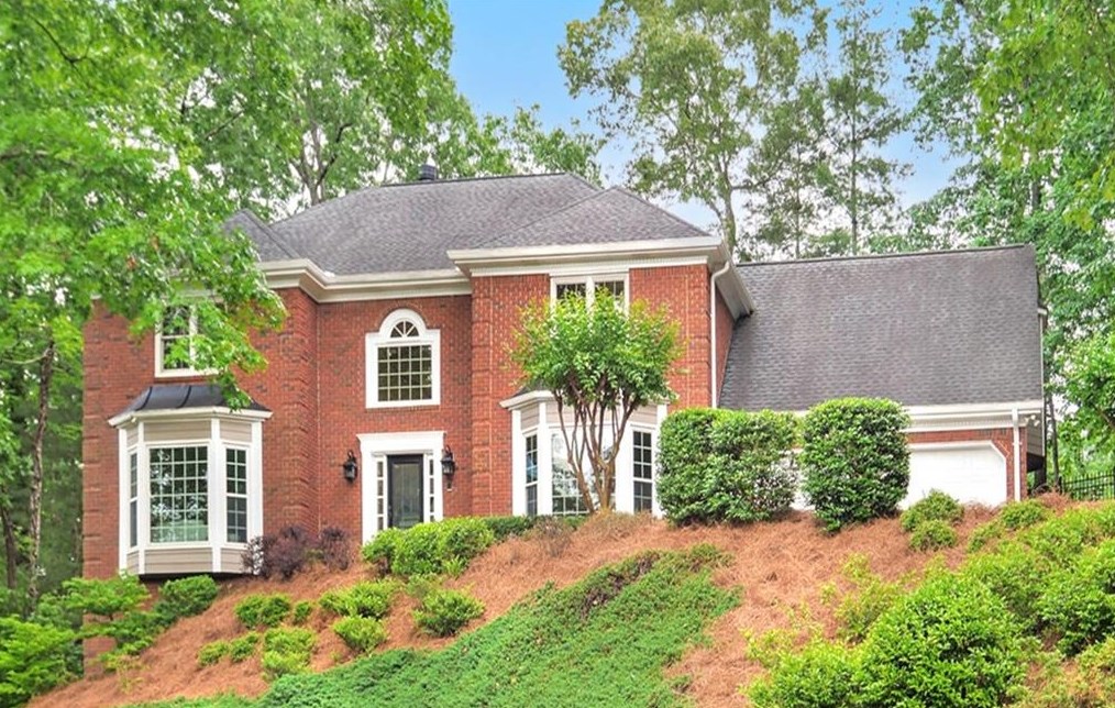 10315 Carleigh Ln, Roswell, GA 30076-2466