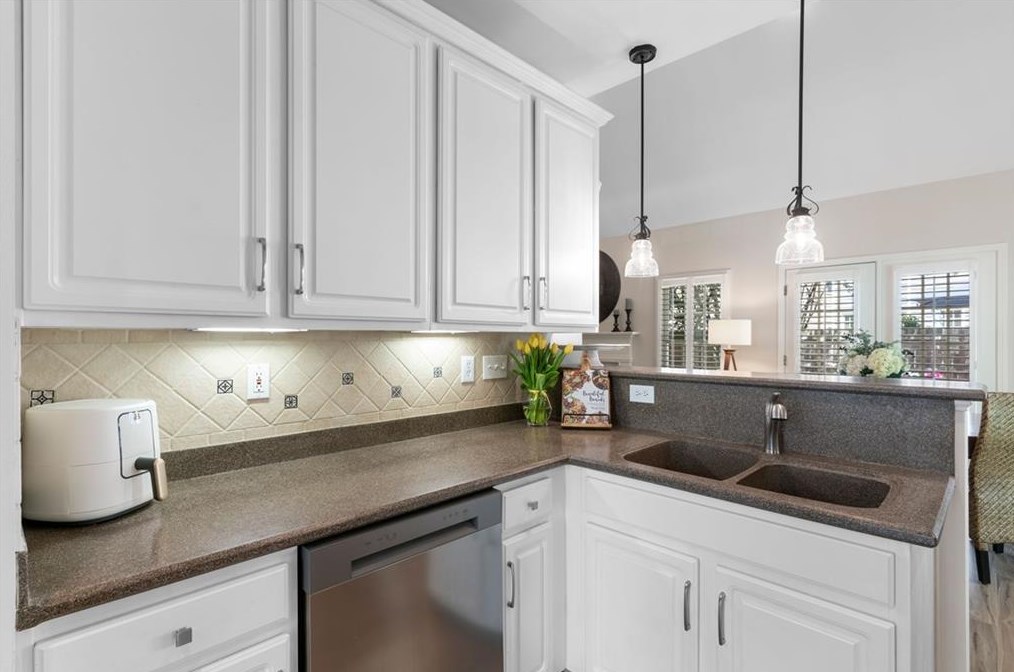 3720 Summer Rose, Atlanta GA 30341-1662 exterior