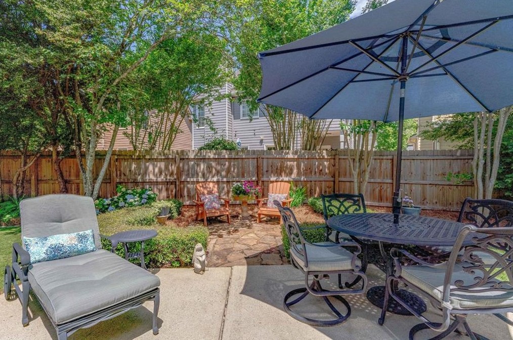 3720 Summer Rose, Atlanta GA 30341-1662 exterior