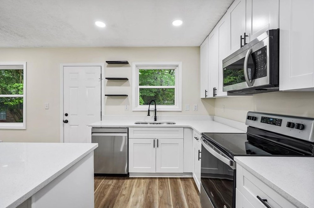 4156 Lehigh Blvd, Decatur GA  30034-6037 exterior