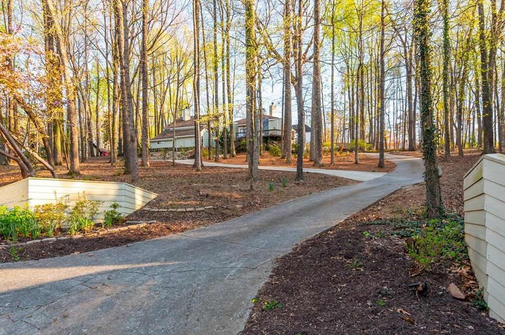 673 Colston Rd, Marietta, GA 30064-3317