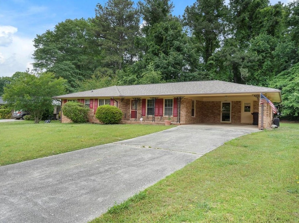 4140 Weston Dr, Powder Springs, GA 30127-1745