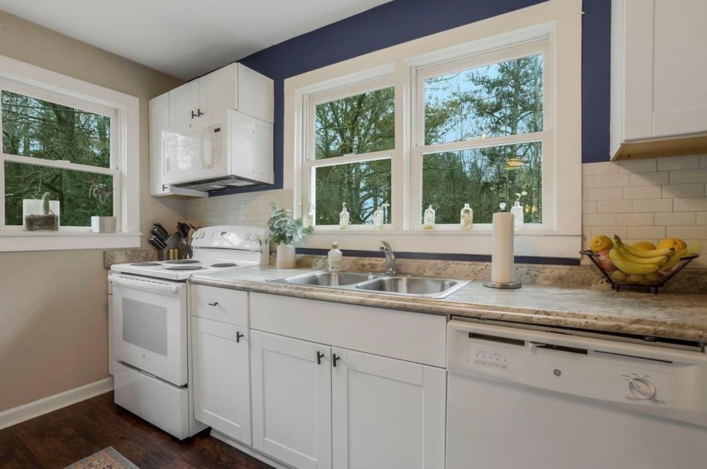 452 Villa Rica Hwy, Dallas GA 30157-0658 exterior