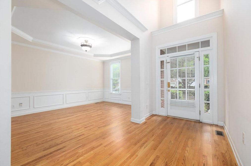 306 Magnolia Grv, Alpharetta GA 30022-1915 exterior