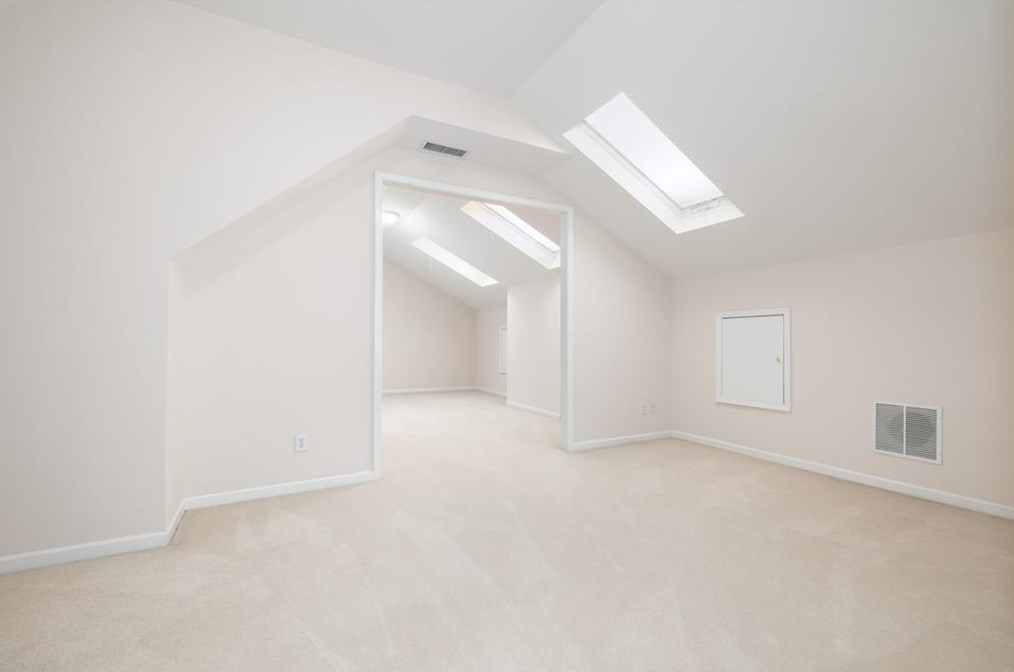 306 Magnolia Grv, Alpharetta GA 30022-1915 exterior